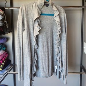 Super cute maternity cardigan